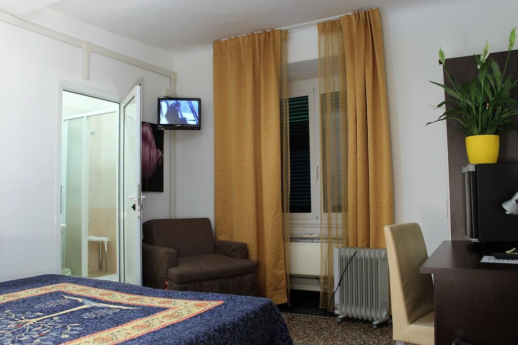 Hotel Agnello D'Oro Genova Exterior photo