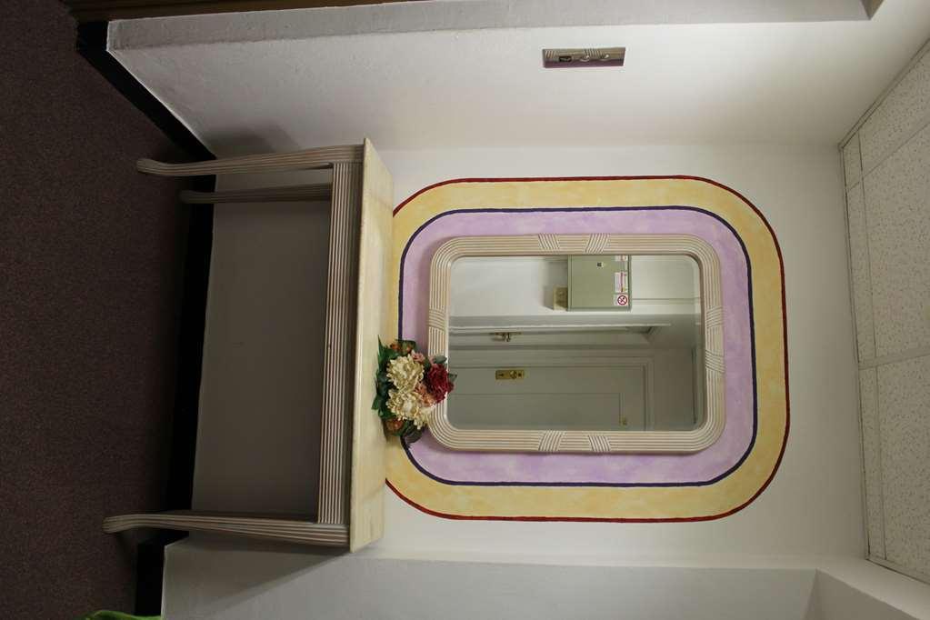 Hotel Agnello D'Oro Genova Amenities photo